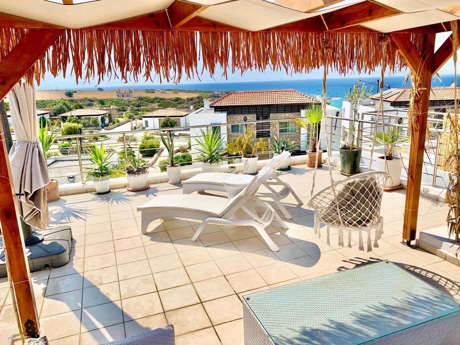 Boho Bay Apartment Akanthou Exterior photo